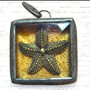Jewel Kade pendant 1”x1” starfish/salty kisses & starfish wishes Charm
